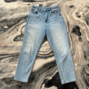 American Eagle Stretch Curvy Mom Jean Women’s Size 4 Extra Short